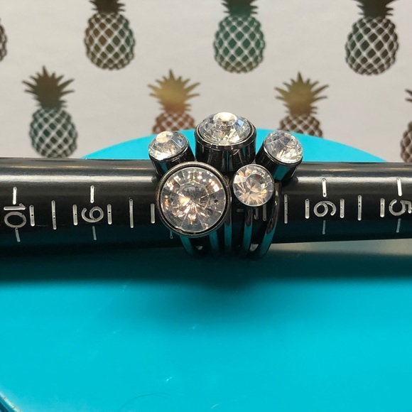 Clear Rhinestone Ring - Picture 3 of 3